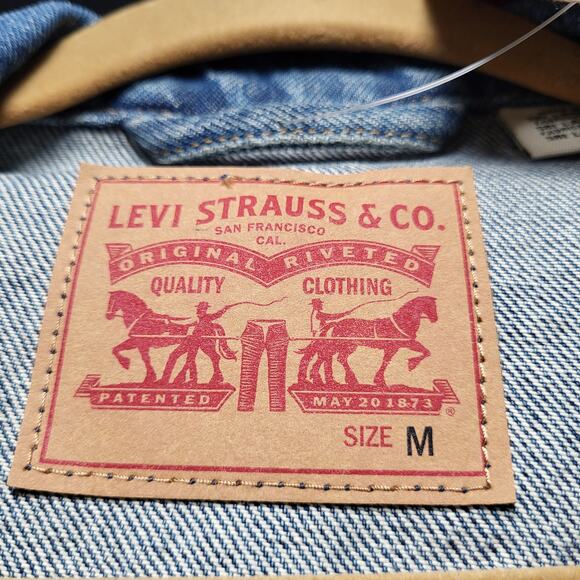 NEW Levi’s Ex-Boyfriend Trucker Medium Wash Denim Jacket Women's Size Med NWT - Picture 6 of 9